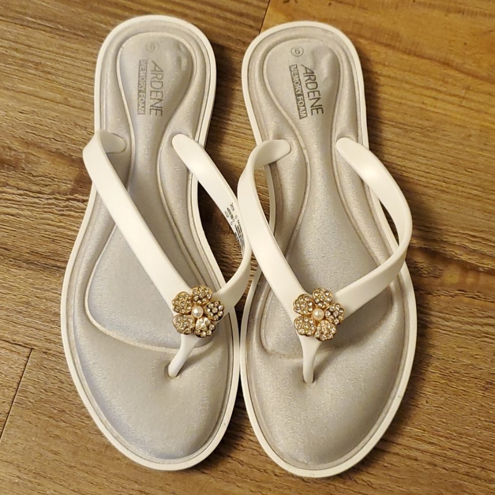 Ardene Women's Sandals size 9